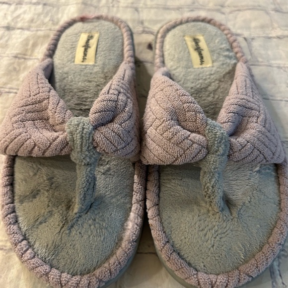 DEARFOAMS TERRYCLOTH CUSHION THONG STYLE LAVENDER SLIPPERS WOMEN’S SIZE M(7-8) - Picture 2 of 8